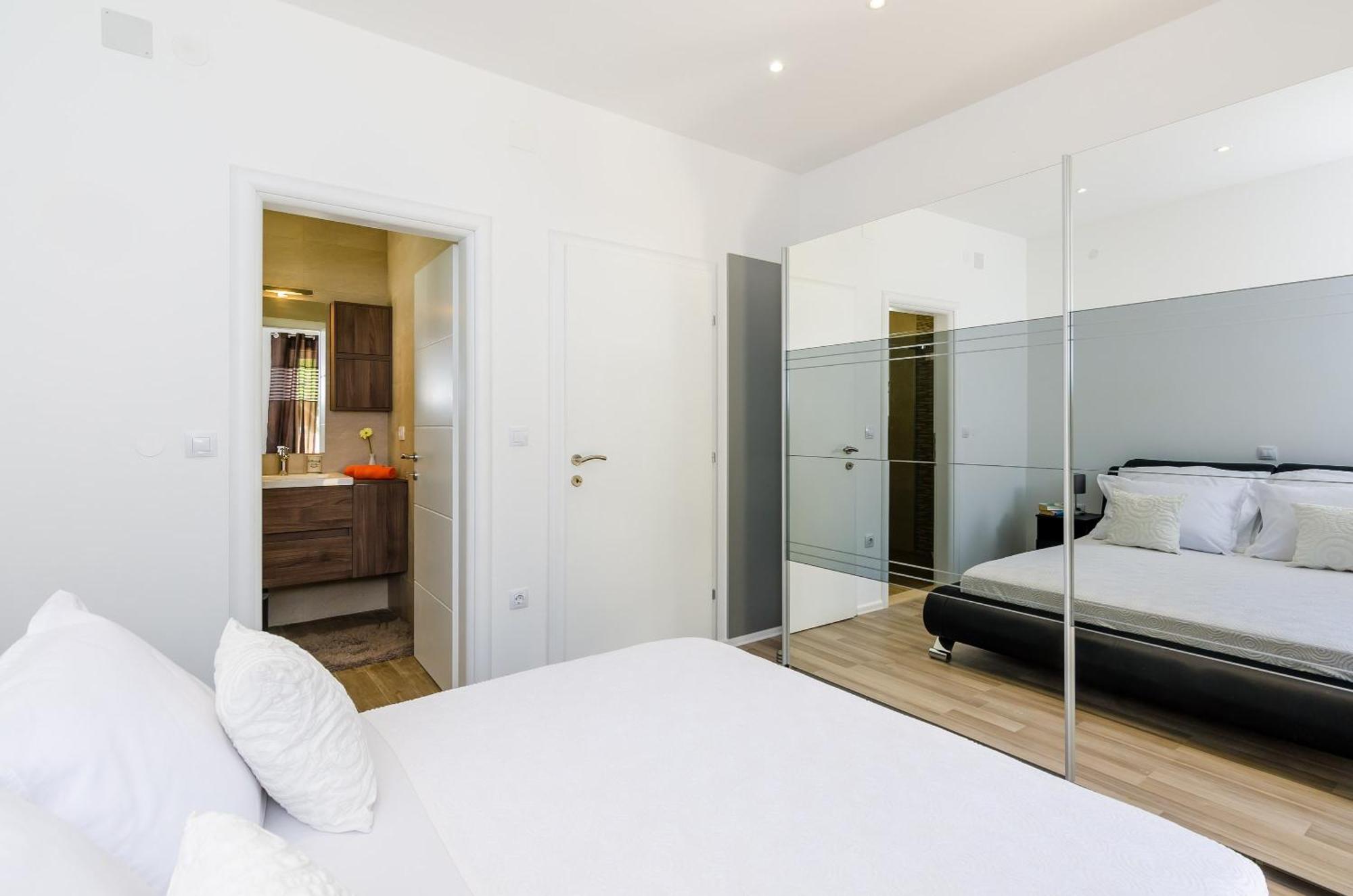 Villa Tranquility Nest Beniva Quận Mokošica Ngoại thất bức ảnh