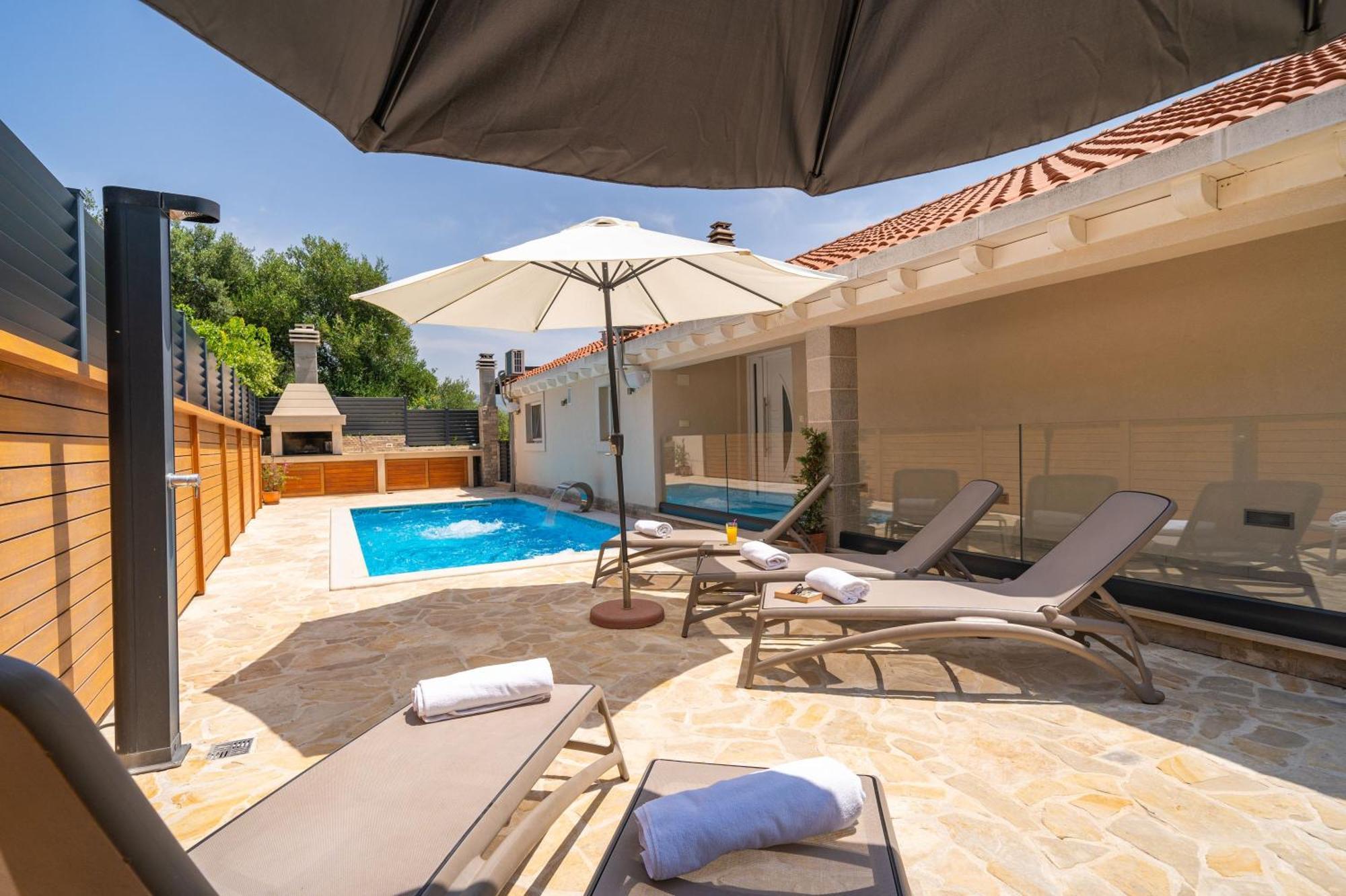 Villa Tranquility Nest Beniva Quận Mokošica Ngoại thất bức ảnh